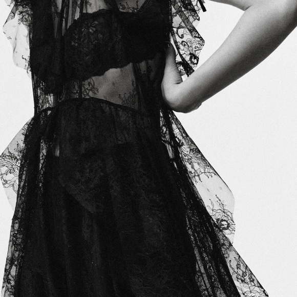 ZARA STUDIO LIMITED EDITION LACE MIDI DRESS - Picture 12 of 15